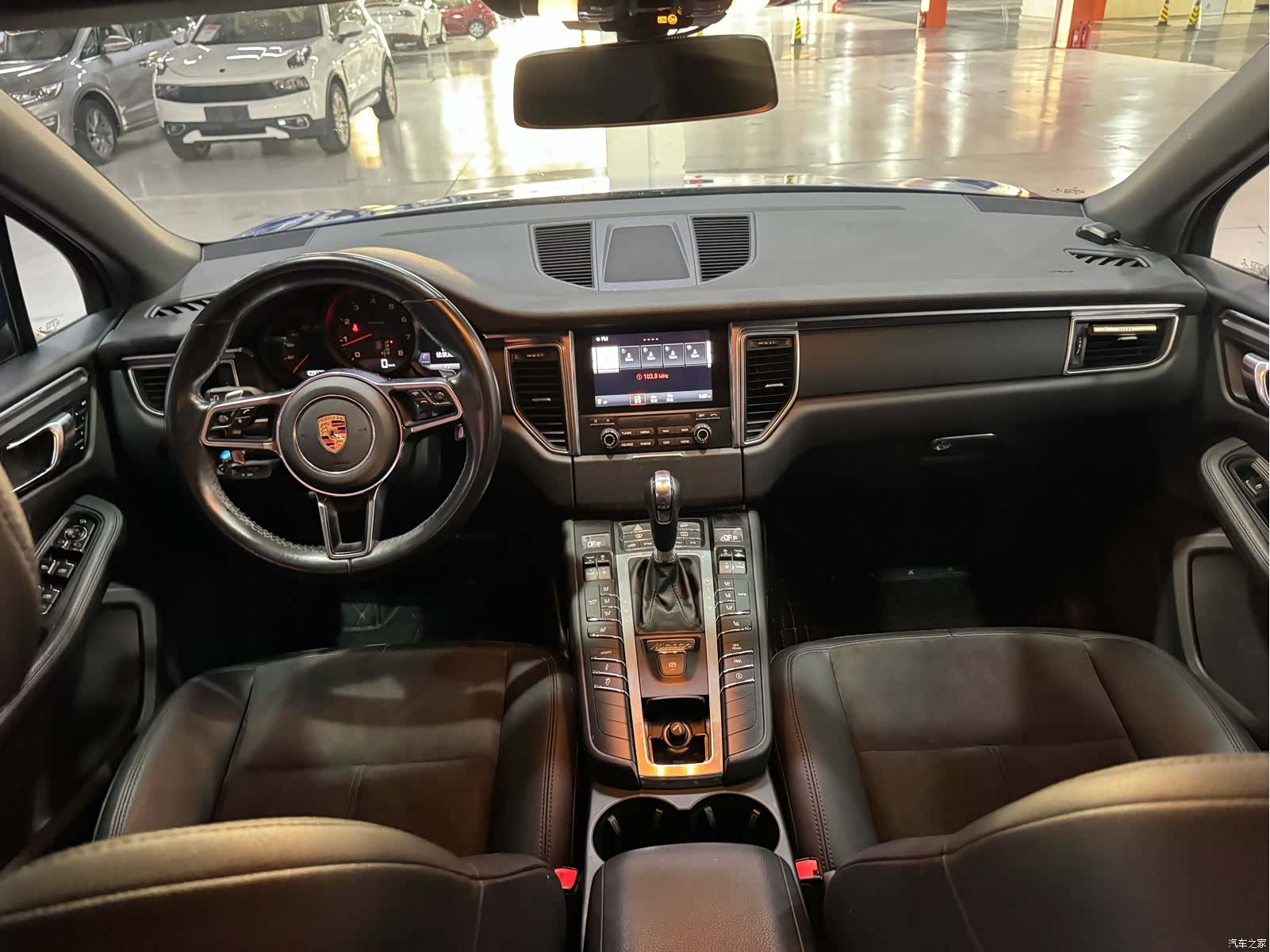 Porsche Macan, 2017 9