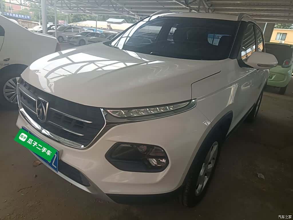 Wuling 510, 2017 1