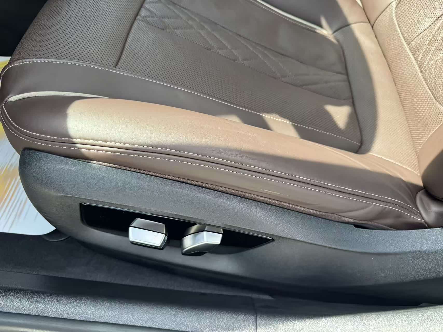 BMW 5 Series, 2018 21