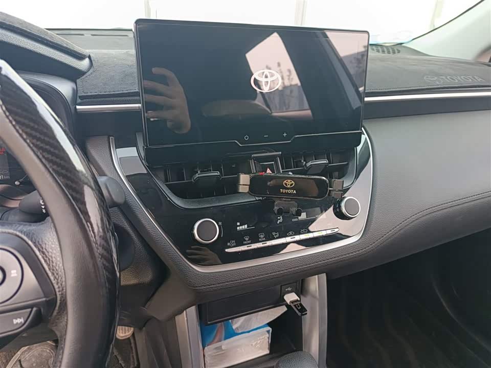 Toyota Corolla Sharp amplifier