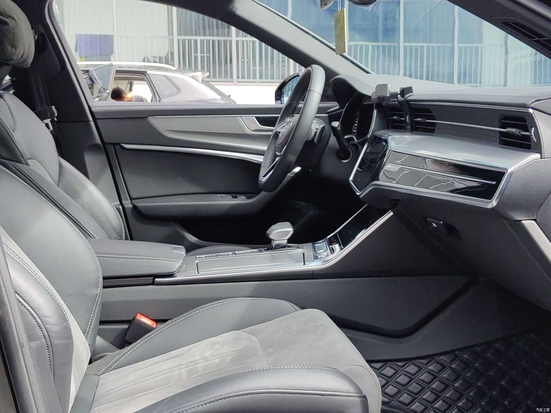 Audi A6L, 2024 20