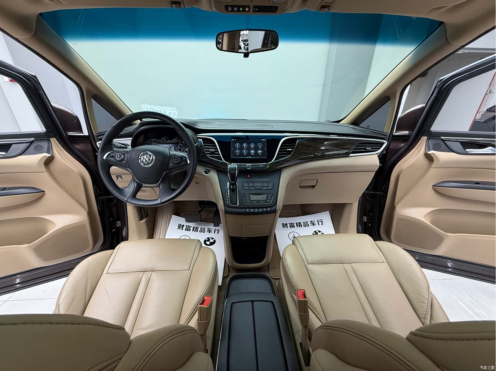 Buick GL8, 2019 8