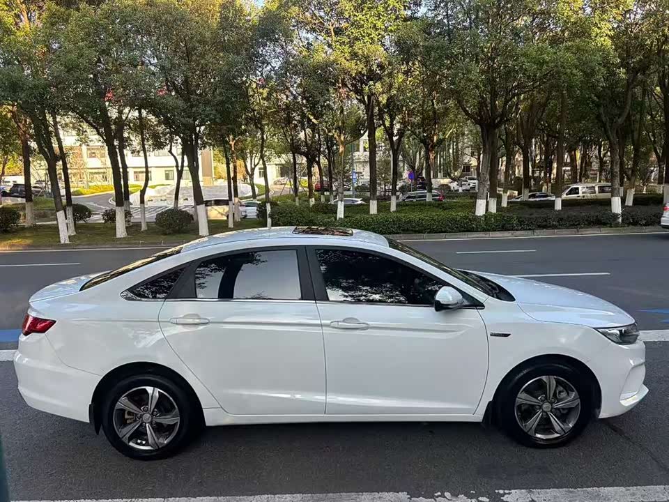 Geely Emgrand GL