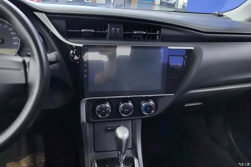 Toyota Corolla, 2017 13