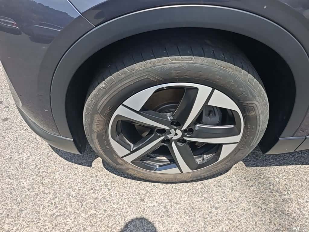NIO ES6, 2024 23