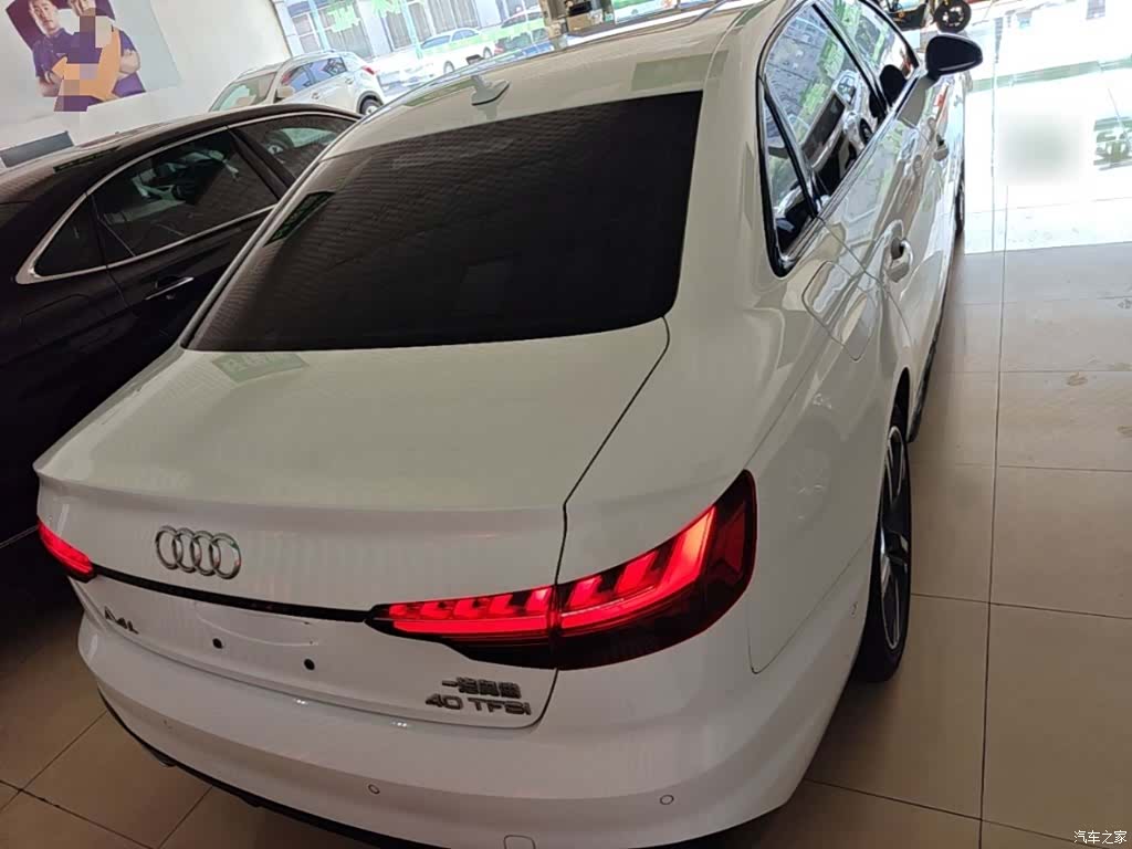 Audi A4L, 2022 6