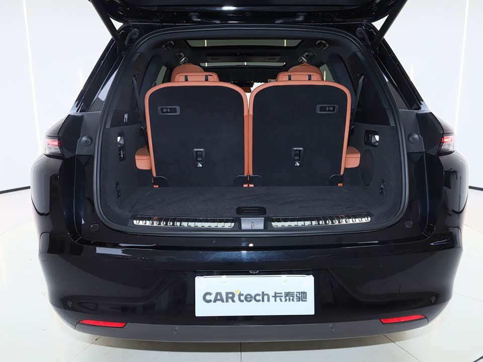 Li Auto Ideal L8