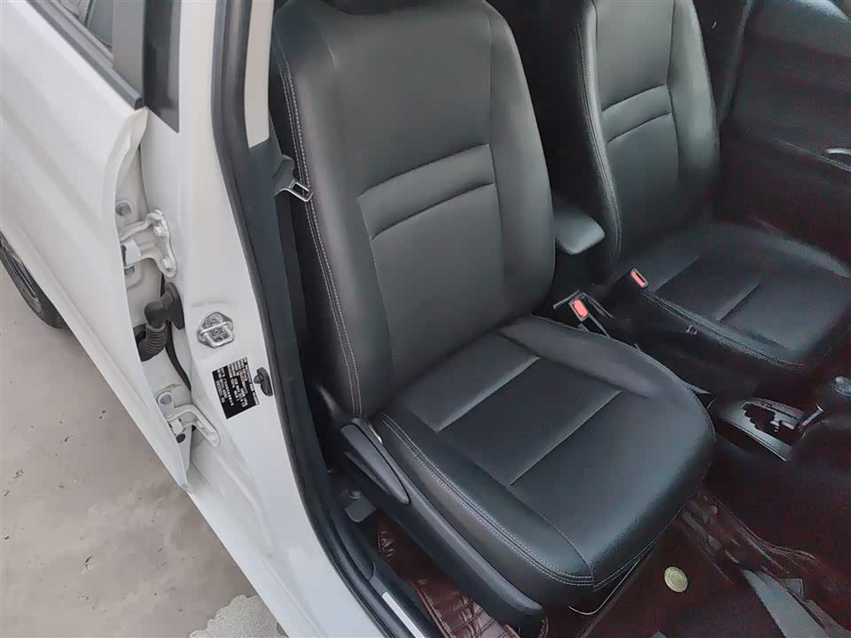 Toyota YARiS L Zhixuan