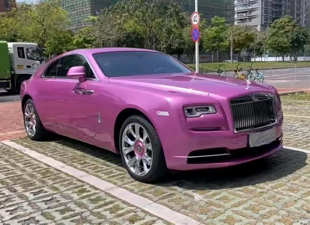Rolls-Royce Wraith, 2020 4