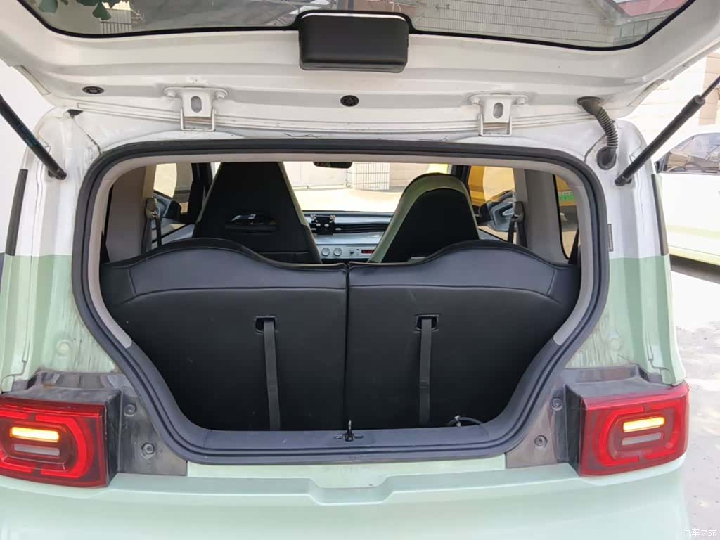 Wuling MINIEV, 2022 19