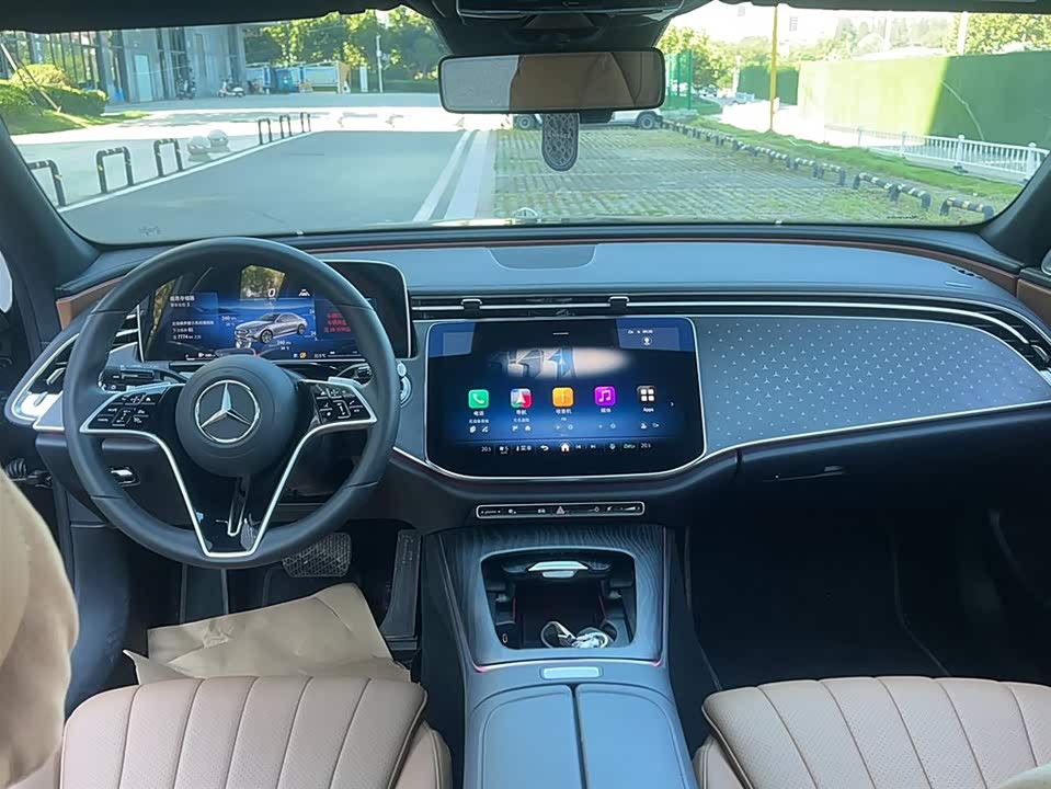Mercedes-Benz E-class Mercedes-Benz E-class