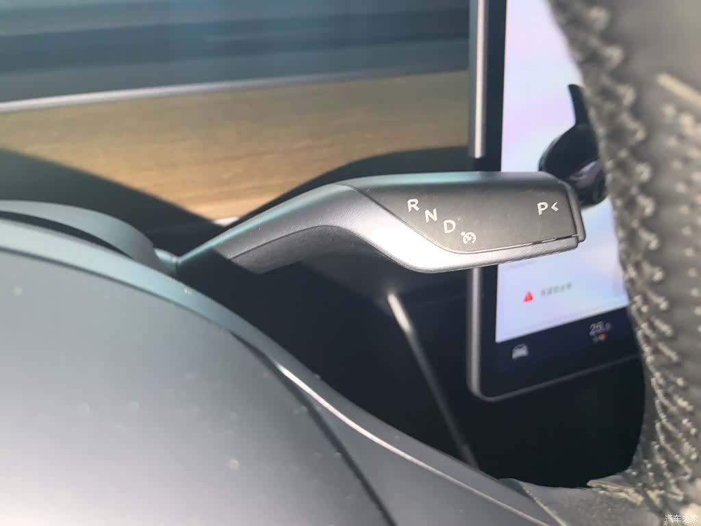 Tesla Model 3, 2020 6