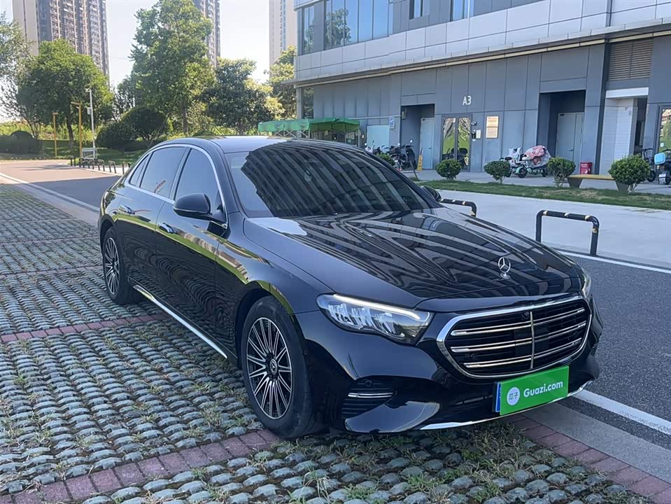 Mercedes-Benz E-class Mercedes-Benz E-class