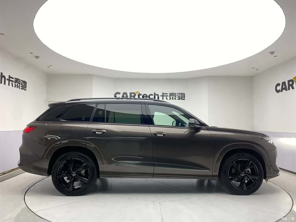 Audi Q6, 2022 4