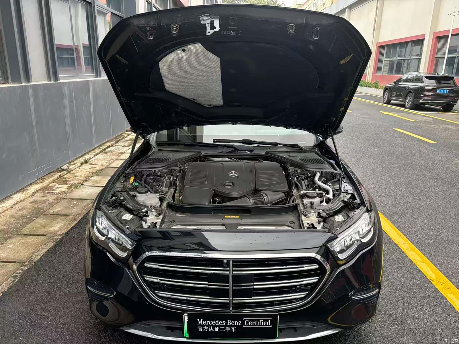 Mercedes-Benz E-Class, 2024 7