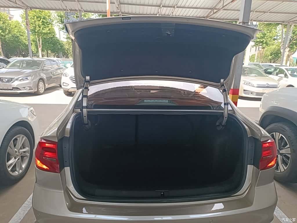 Volkswagen Bora, 2017 19