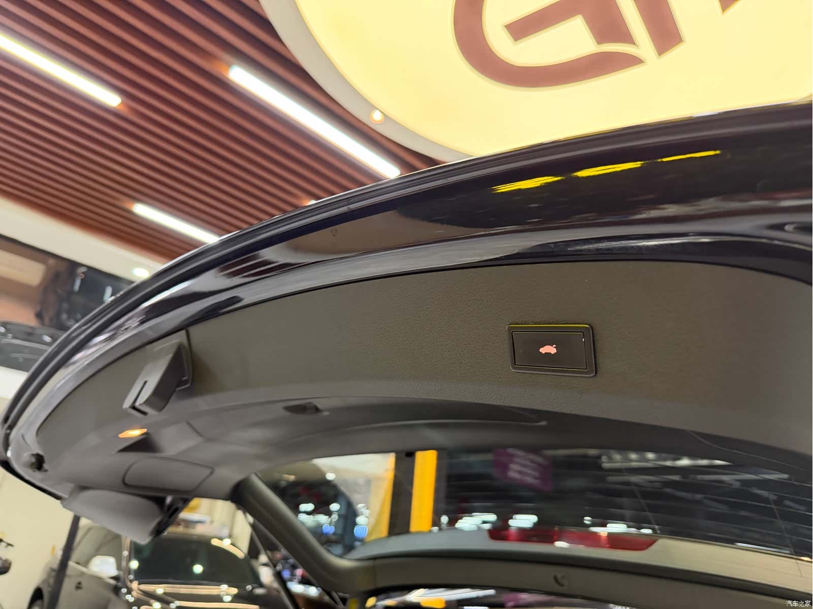 Audi Q7, 2011 10