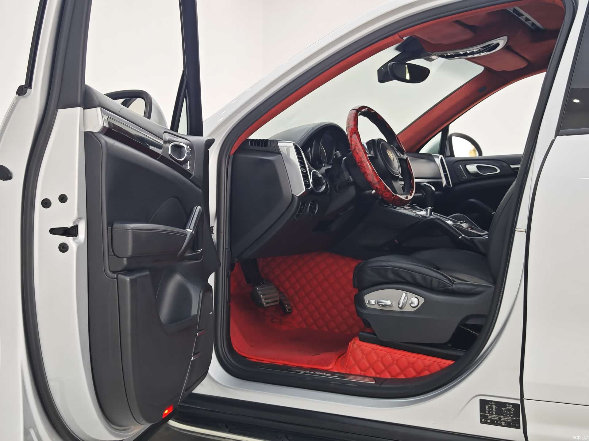 Porsche Cayenne, 2013 20