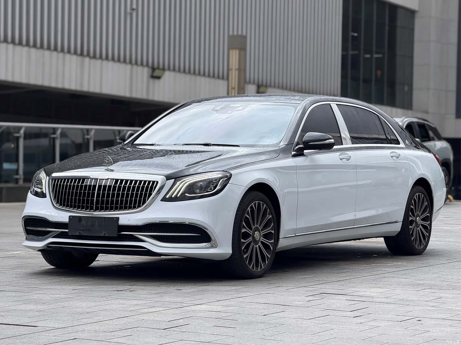Maybach S-Class, 2021 1