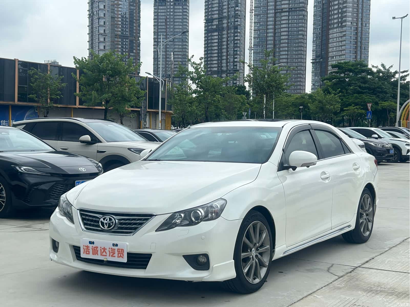 Toyota 2.5V