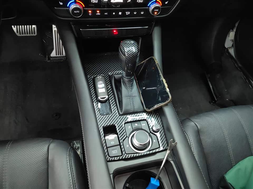 Mazda Atez Mazda Atez