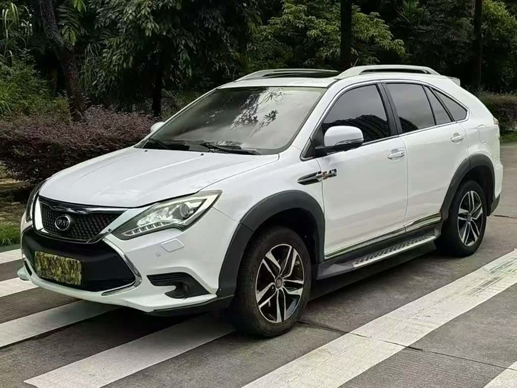 BYD Tang, 2015 1