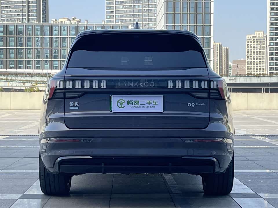 Lynk & Co 09 EM-P