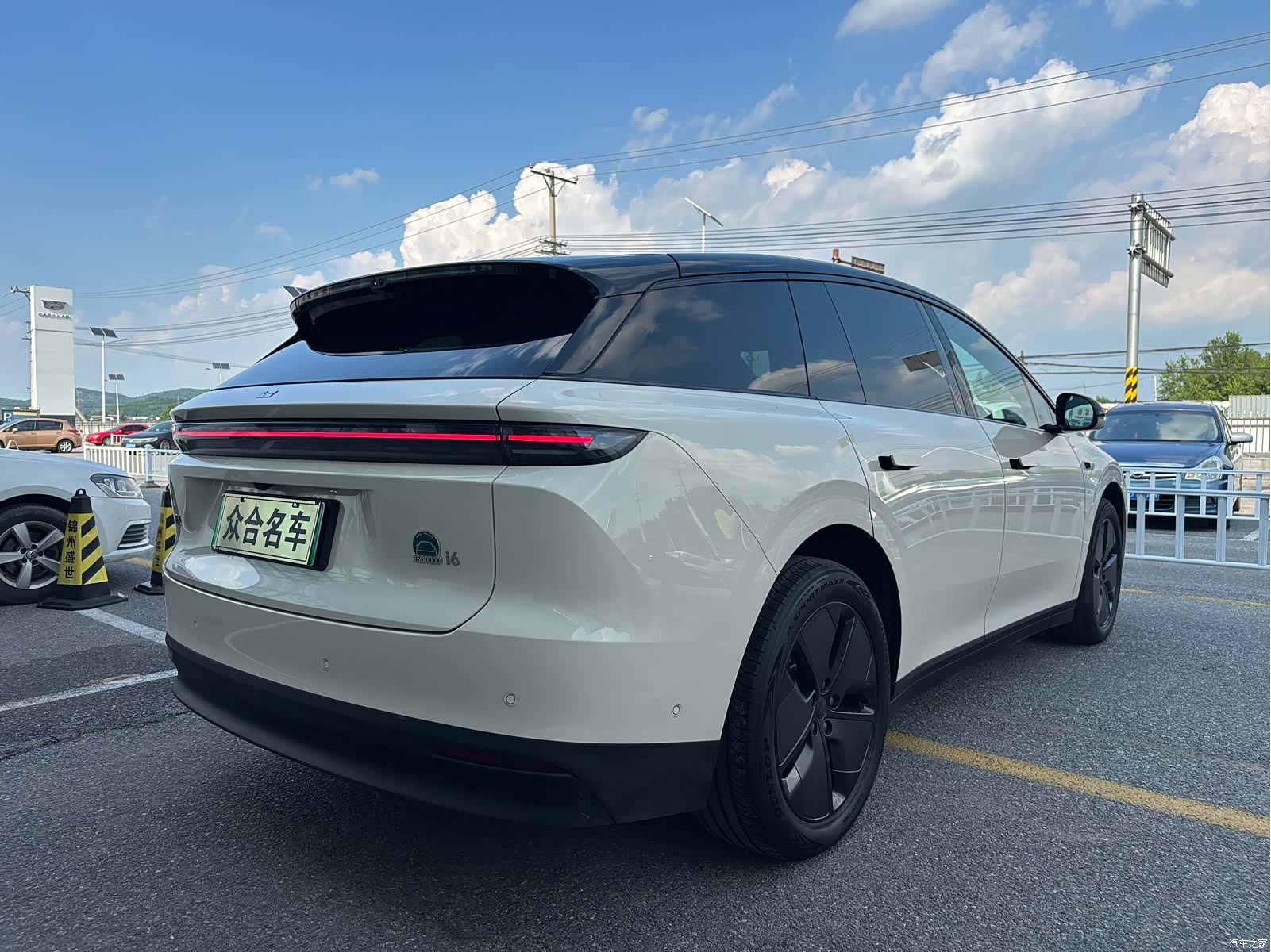 Li Auto i6, 2025 7
