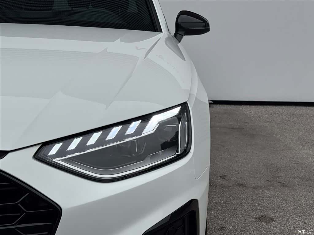 Audi A4L, 2023 7