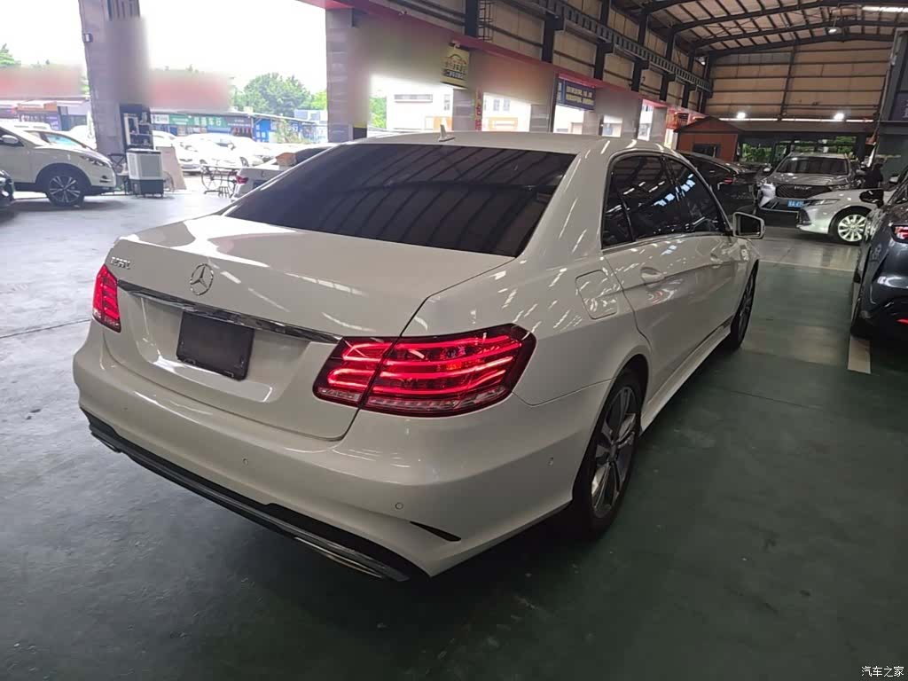 Mercedes-Benz E-Class, 2015 7
