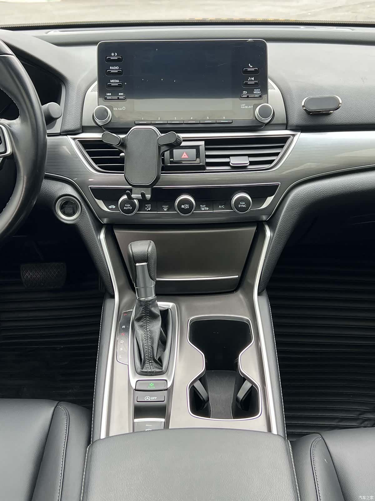 Honda Accord, 2020 12