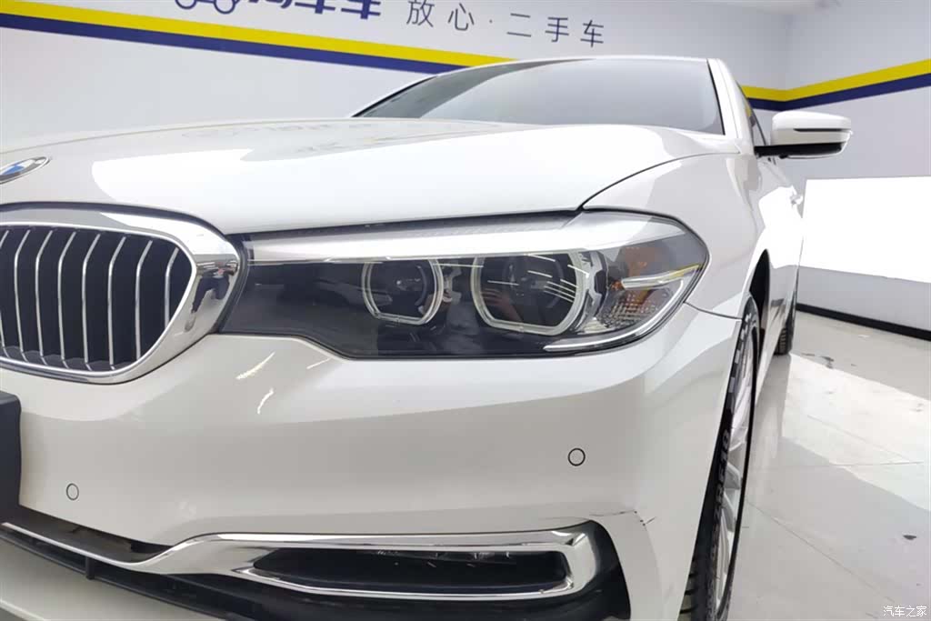 BMW 5 Series, 2019 все фото