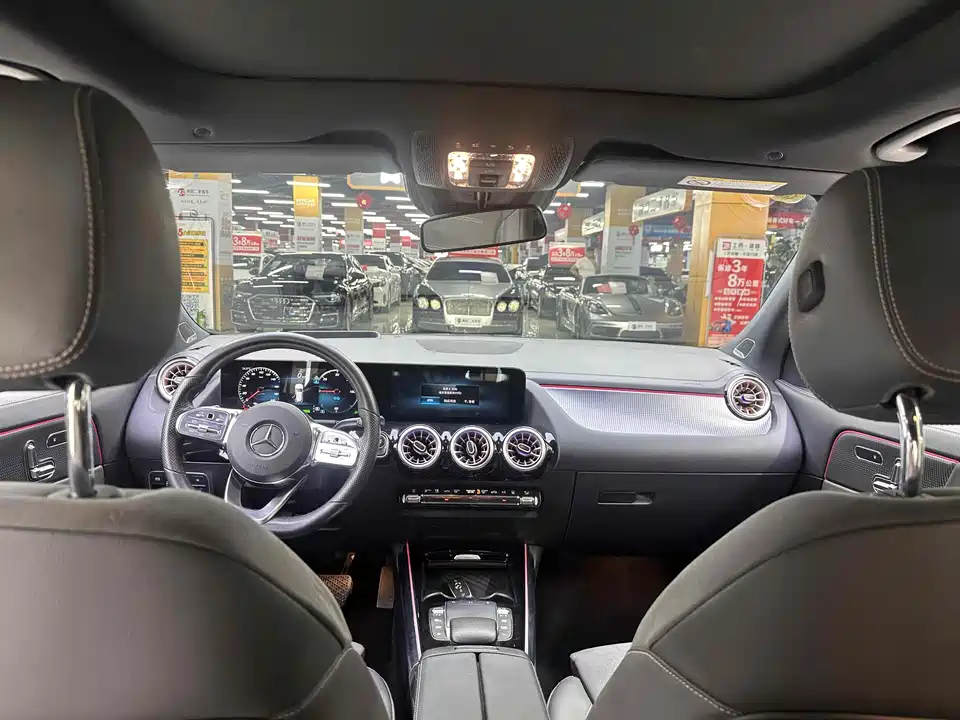 Mercedes-Benz EQA Mercedes-Benz EQA