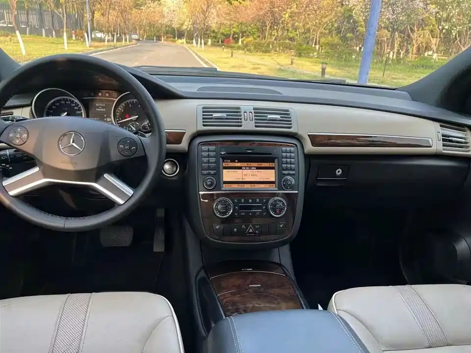 Mercedes-Benz R-class Mercedes-Benz R-class