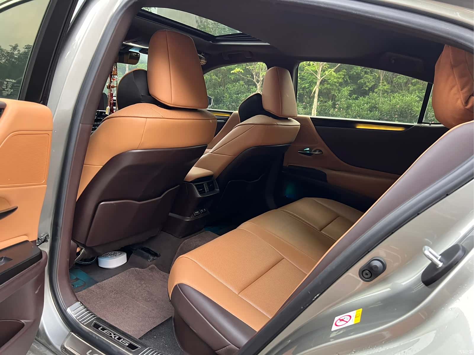 Lexus ES, 2019 7