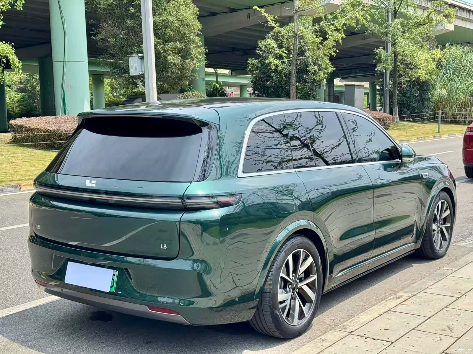 Li Auto L8, 2023 8