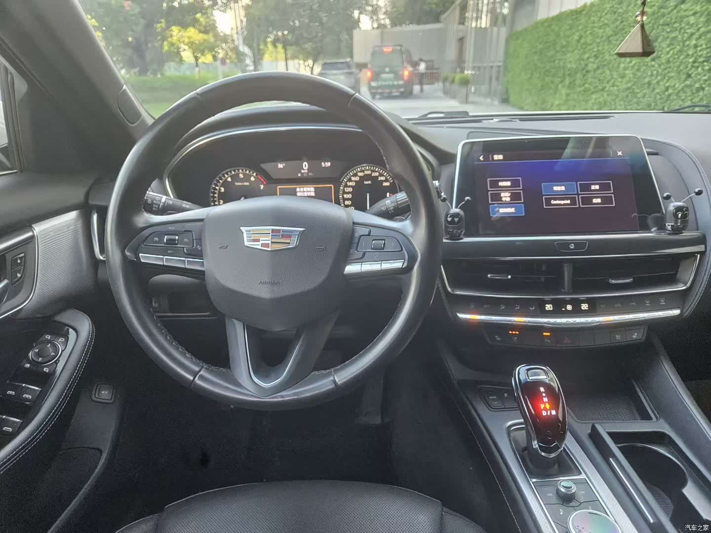 Cadillac CT5, 2022 8