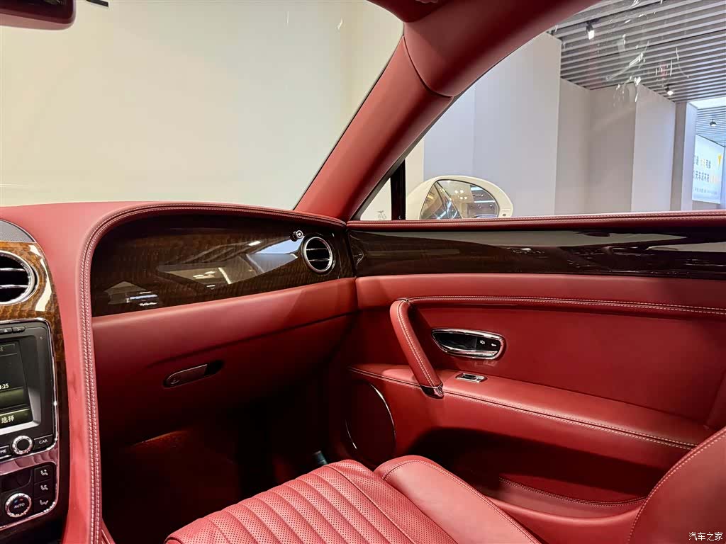 Bentley Flying Spur, 2018 29