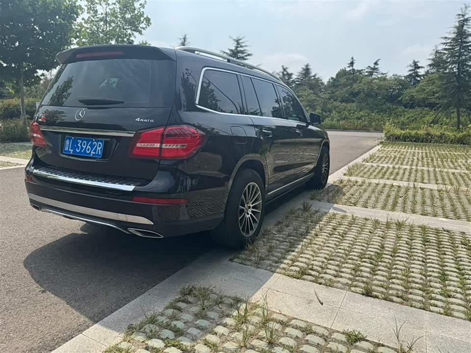 Mercedes-Benz GLS
