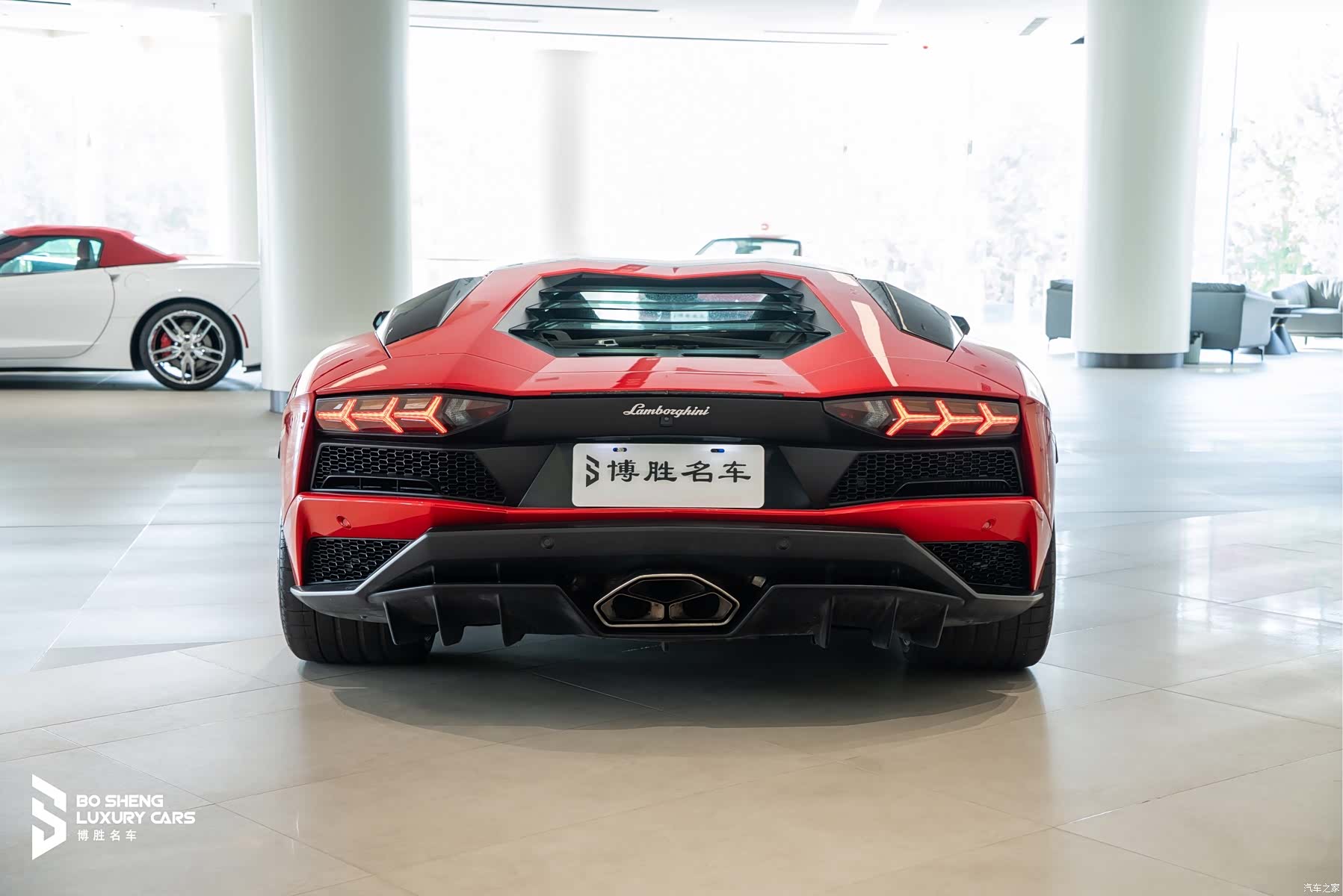 Lamborghini Aventador, 2019 4