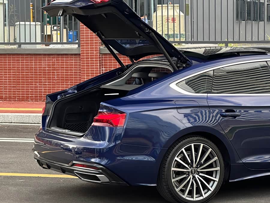Audi A5 2021, фото 12