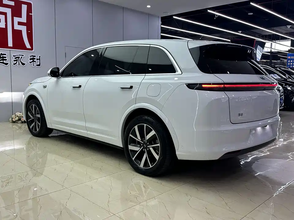 Li Auto Ideal L7