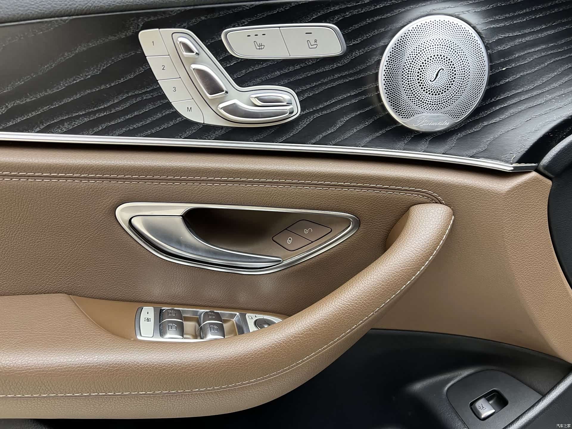 Mercedes-Benz E-Class, 2019 8