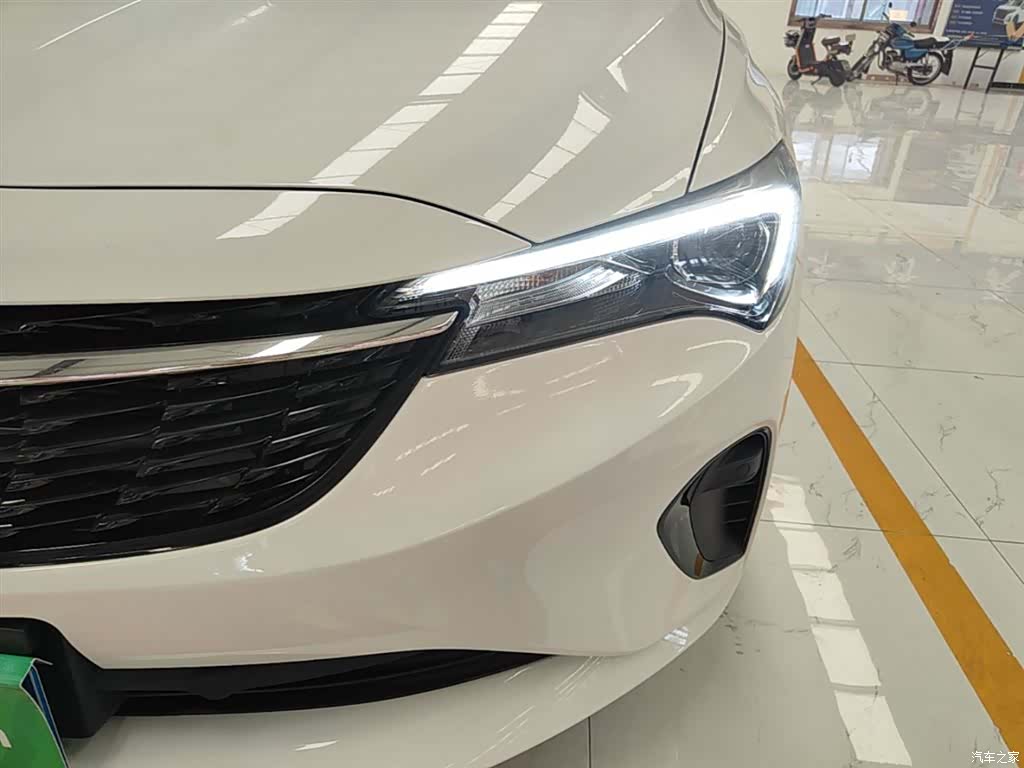 Buick Verano, 2025 24