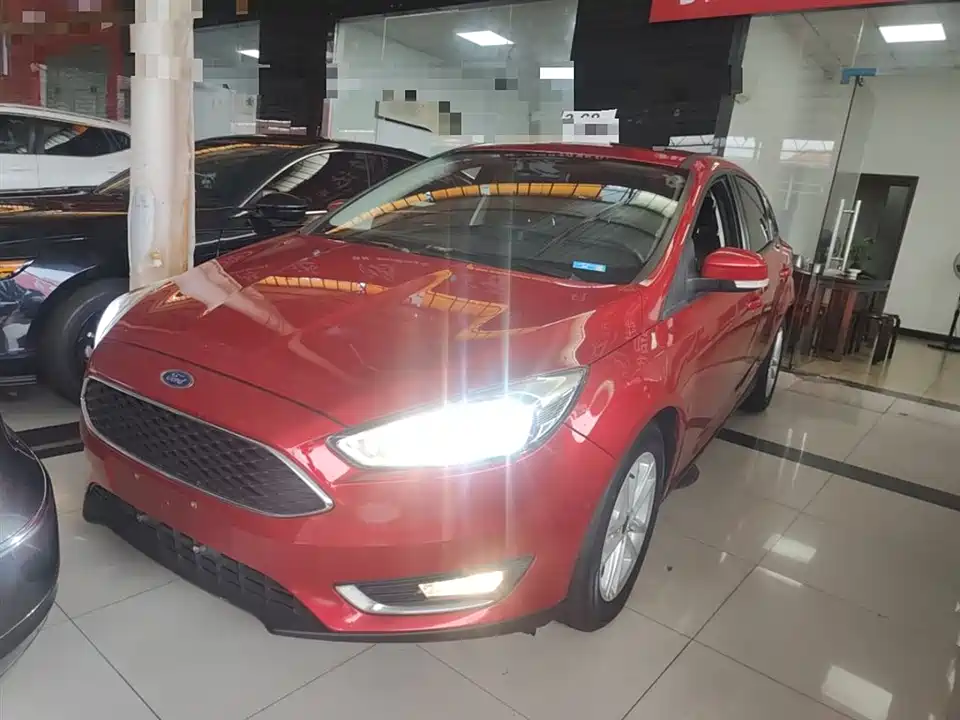 Ford Fox