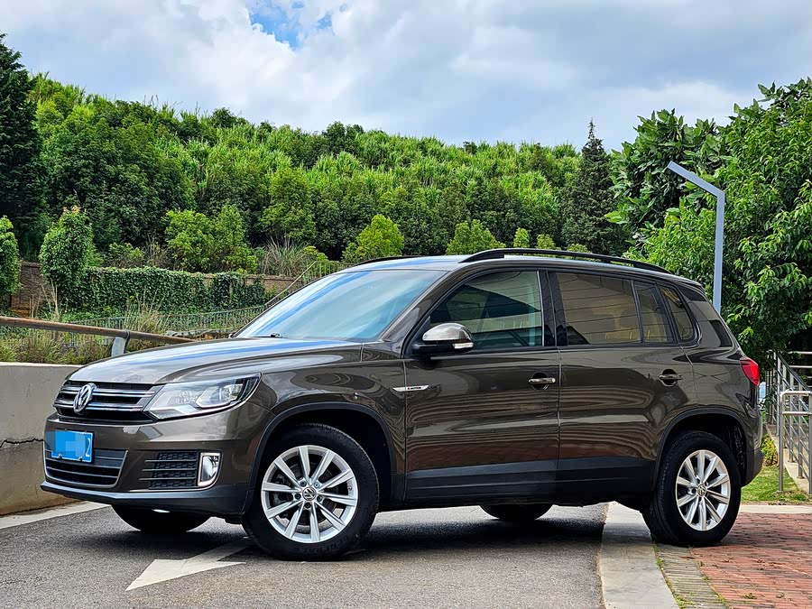 Volkswagen Tiguan 2016, фото 1
