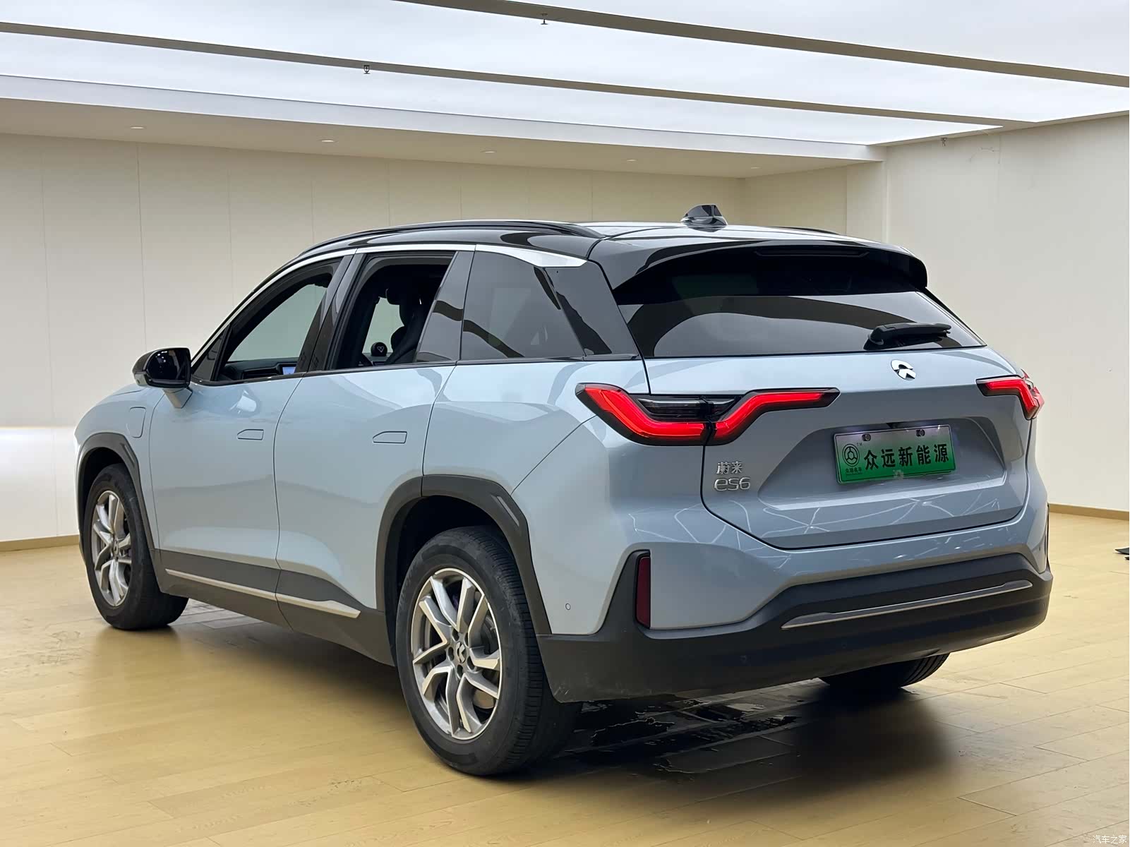 NIO ES6, 2023 30