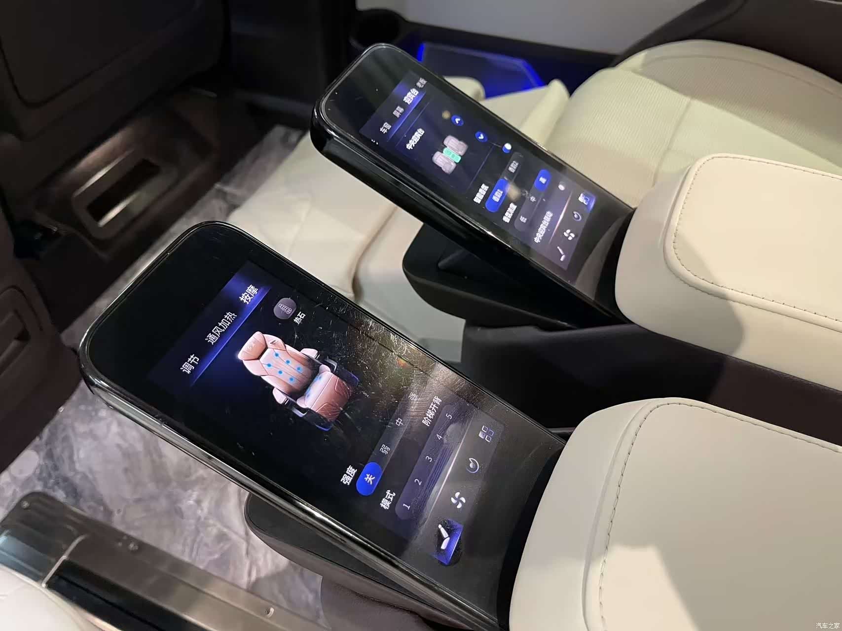 Hongqi HQ9, 2022 26