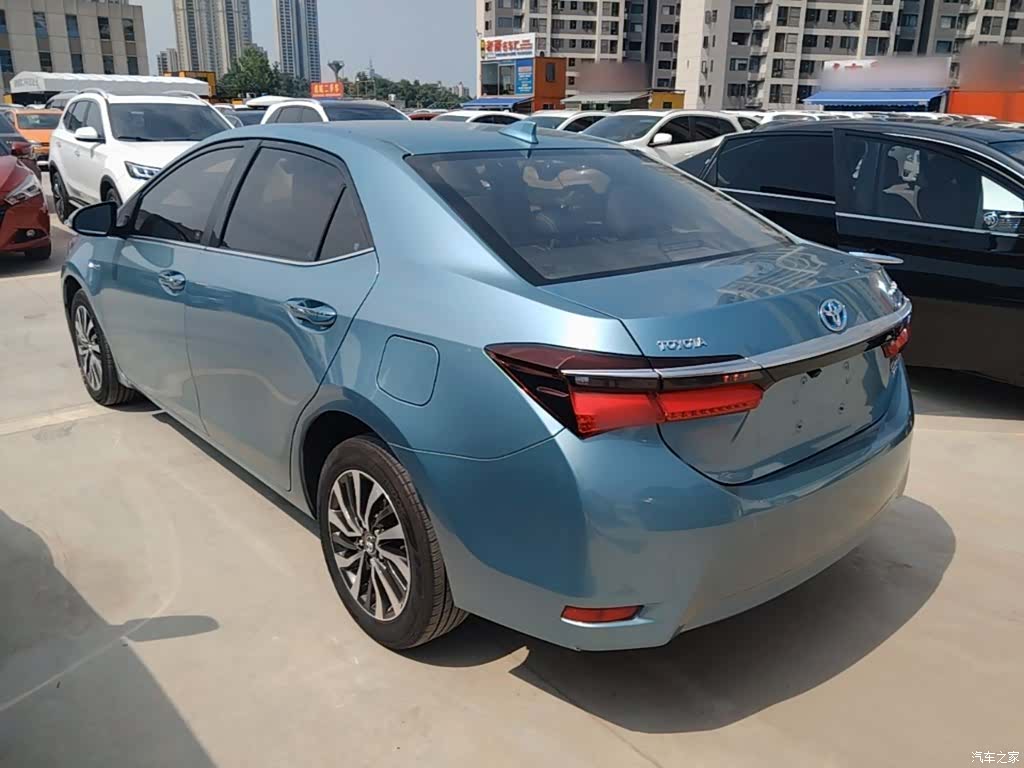 Toyota Corolla, 2018 все фото