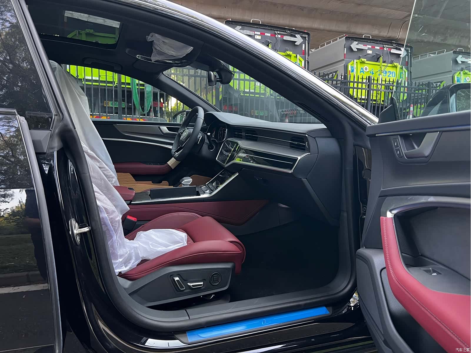 Audi A7L, 2026 7